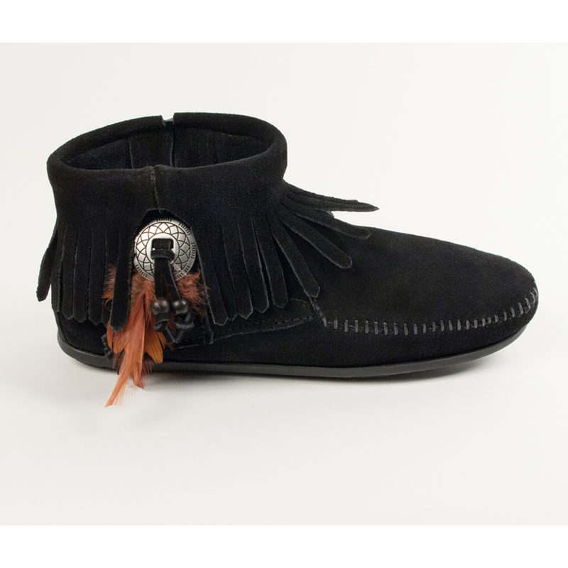 Schwarze Feather Booties von Minnetonka Minnetonka Damen Feather Bootie