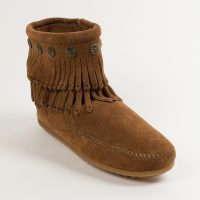 Braune Damen Fransen Booties von Minnetonka Minnetonka Damen Booties mit Fransen